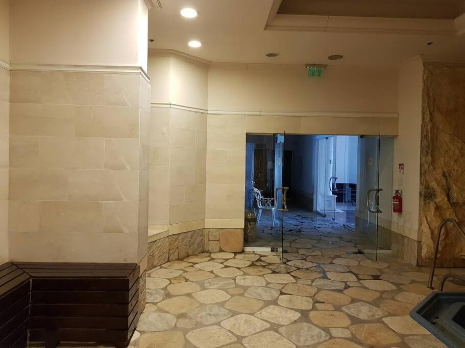 La-Palmore Luxury Apart-Residense Resort With Pool First Line Sea Side Eilat Ngoại thất bức ảnh