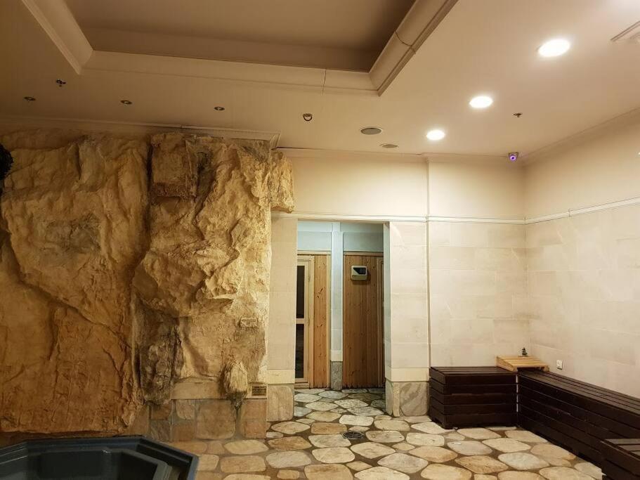 La-Palmore Luxury Apart-Residense Resort With Pool First Line Sea Side Eilat Ngoại thất bức ảnh