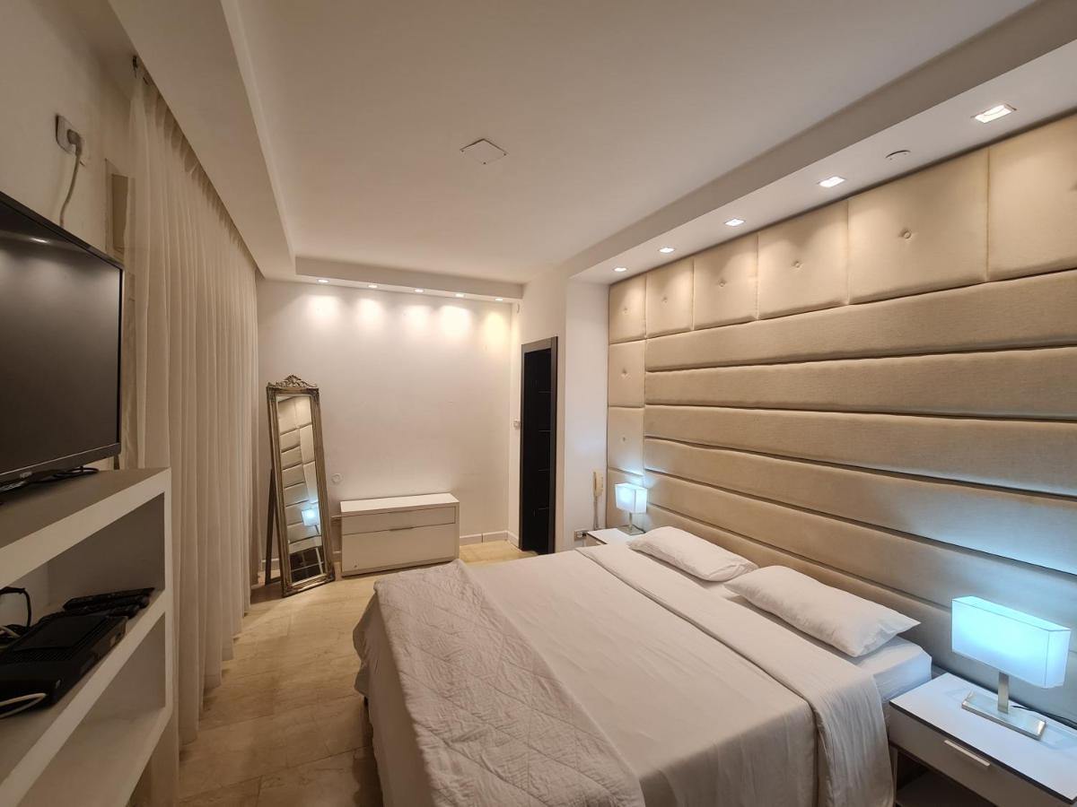La-Palmore Luxury Apart-Residense Resort With Pool First Line Sea Side Eilat Ngoại thất bức ảnh